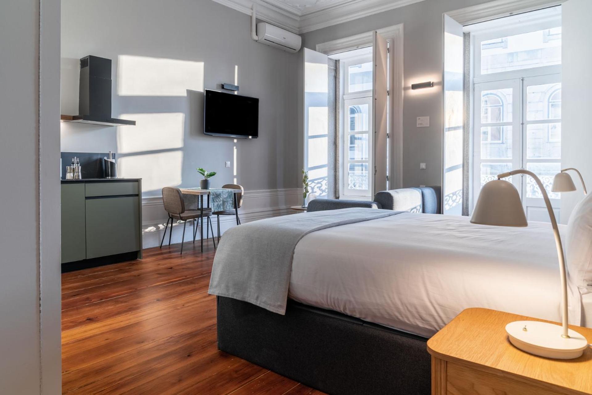 Limehome Porto Rua De Dom Manuel II Екстер'єр фото