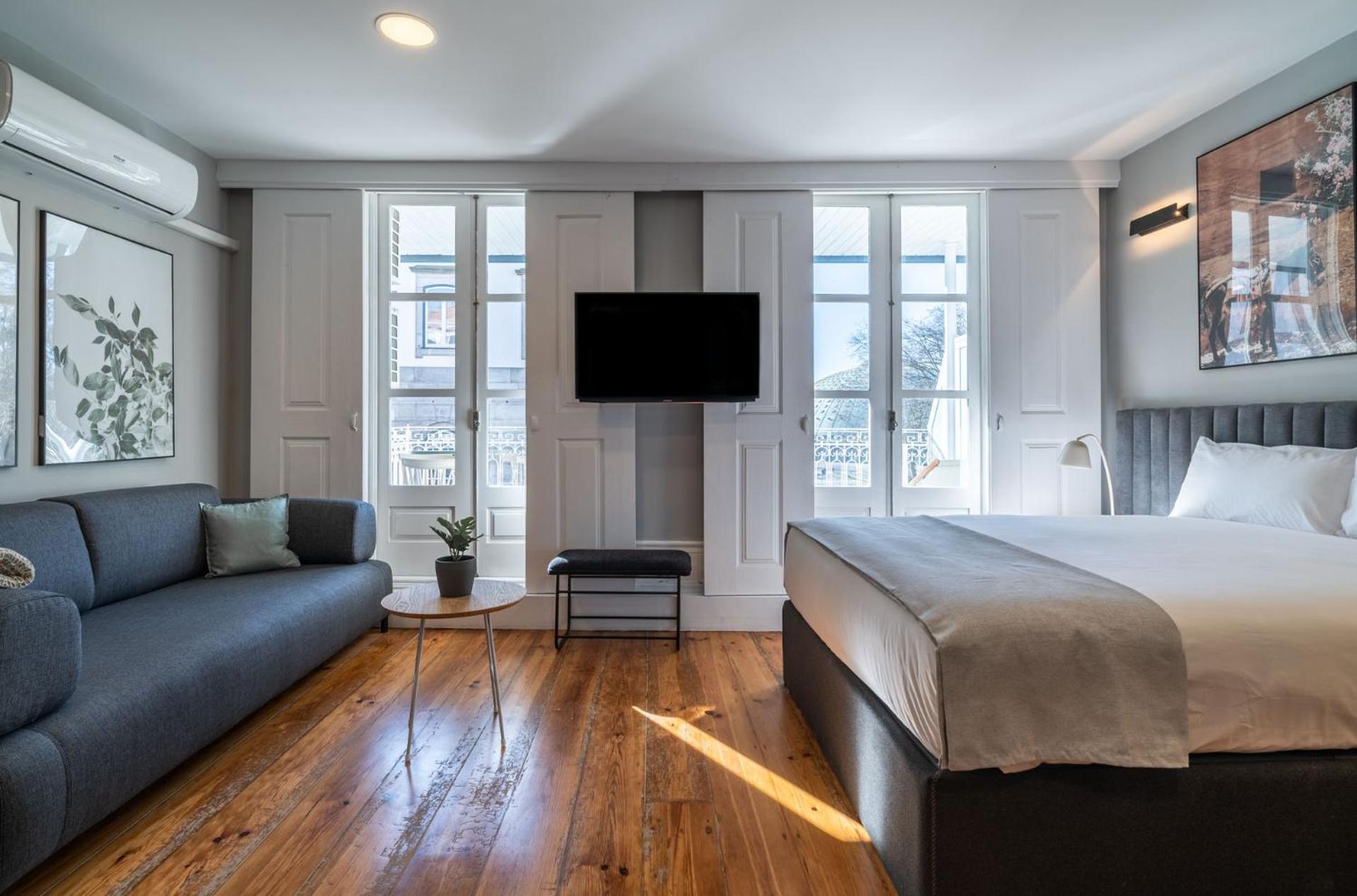 Limehome Porto Rua De Dom Manuel II Екстер'єр фото