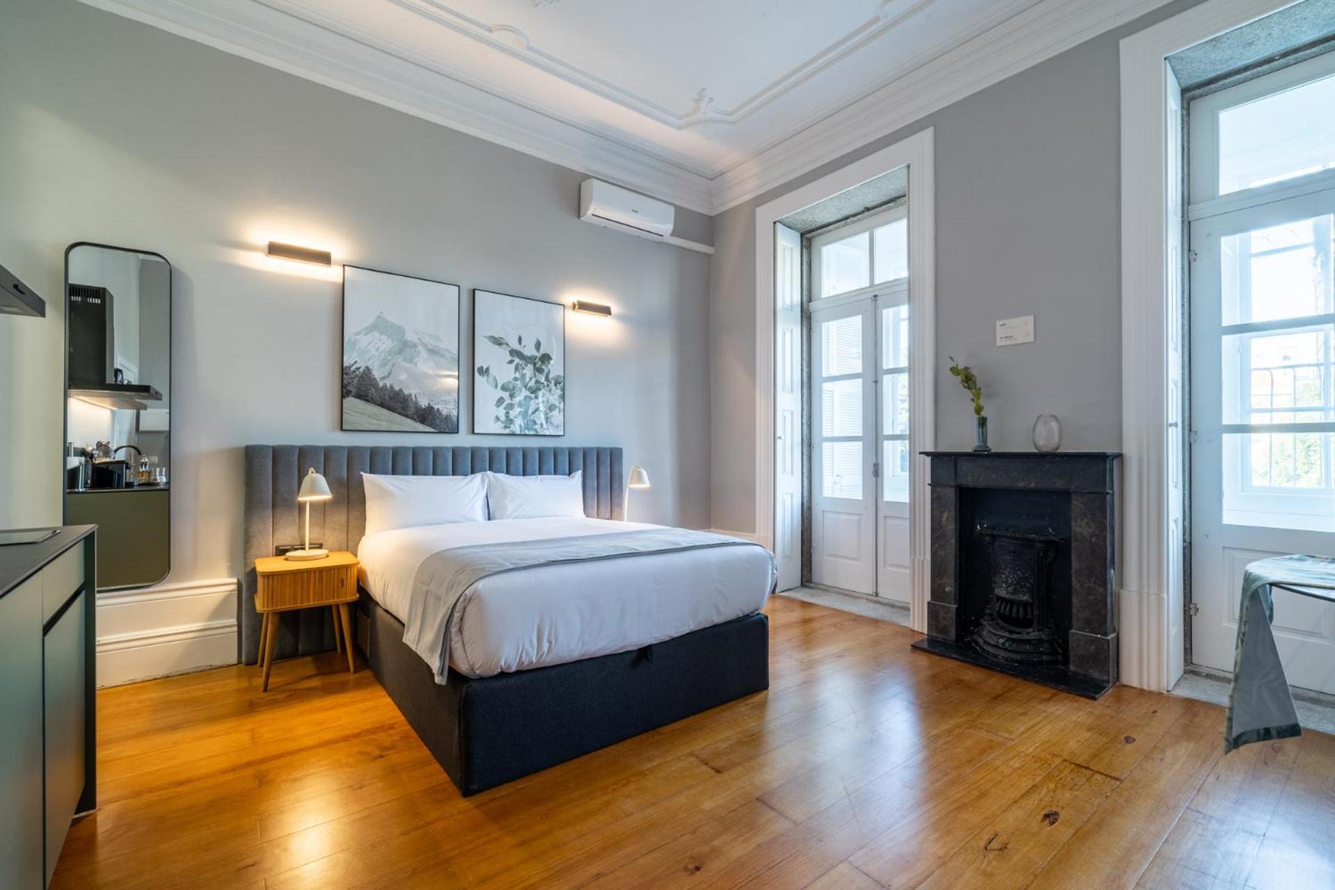 Limehome Porto Rua De Dom Manuel II Екстер'єр фото