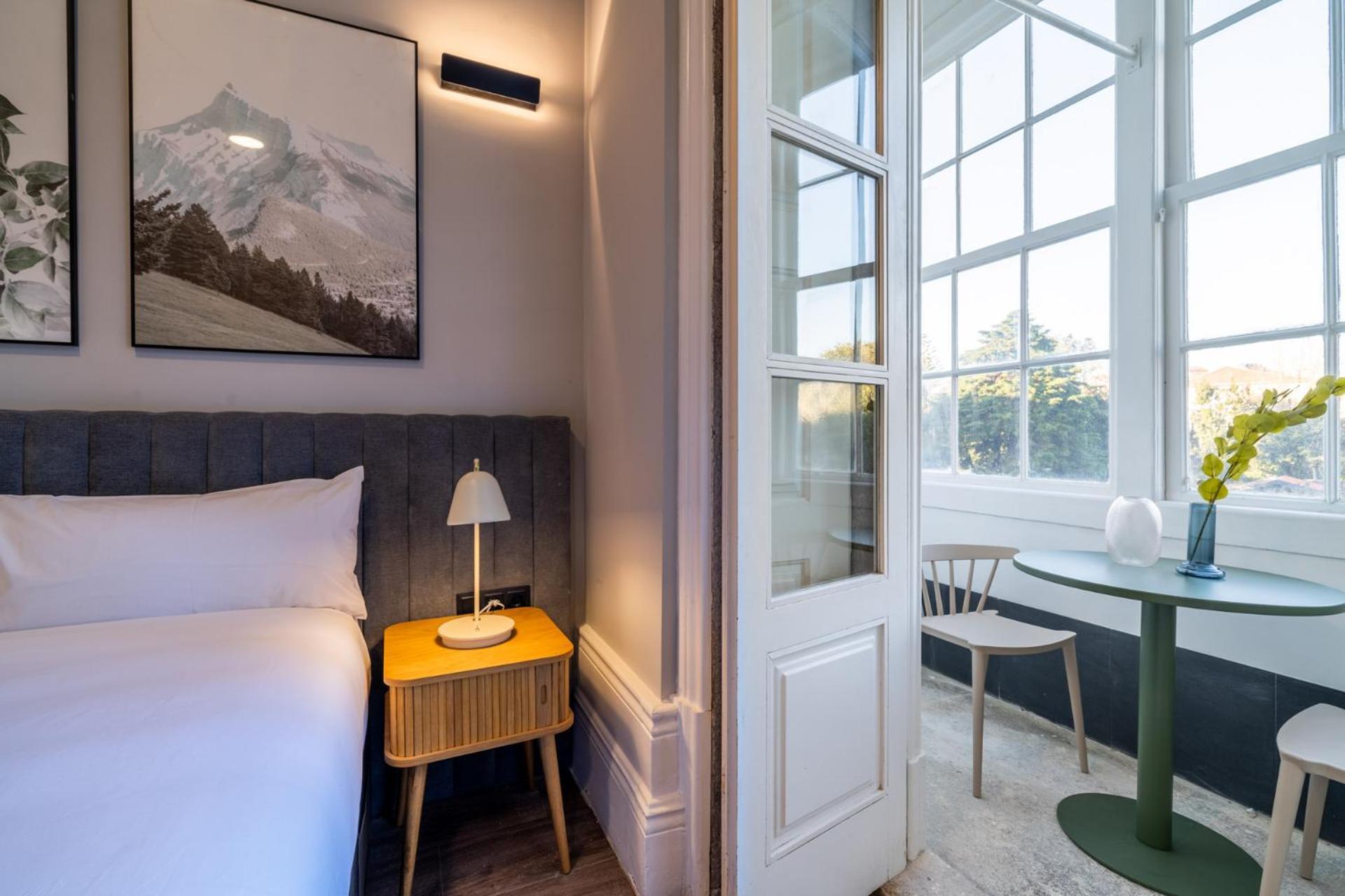 Limehome Porto Rua De Dom Manuel II Екстер'єр фото