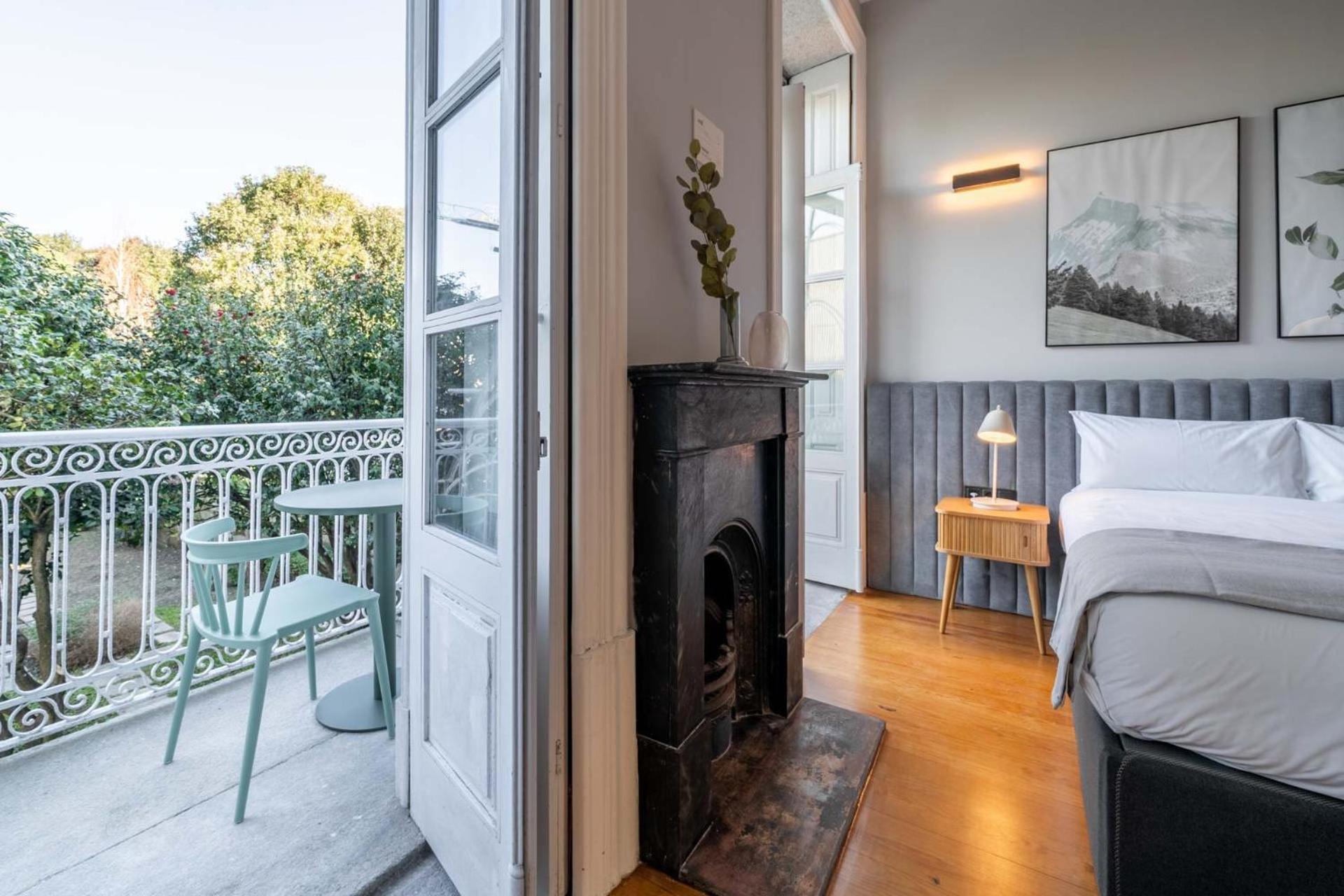 Limehome Porto Rua De Dom Manuel II Екстер'єр фото