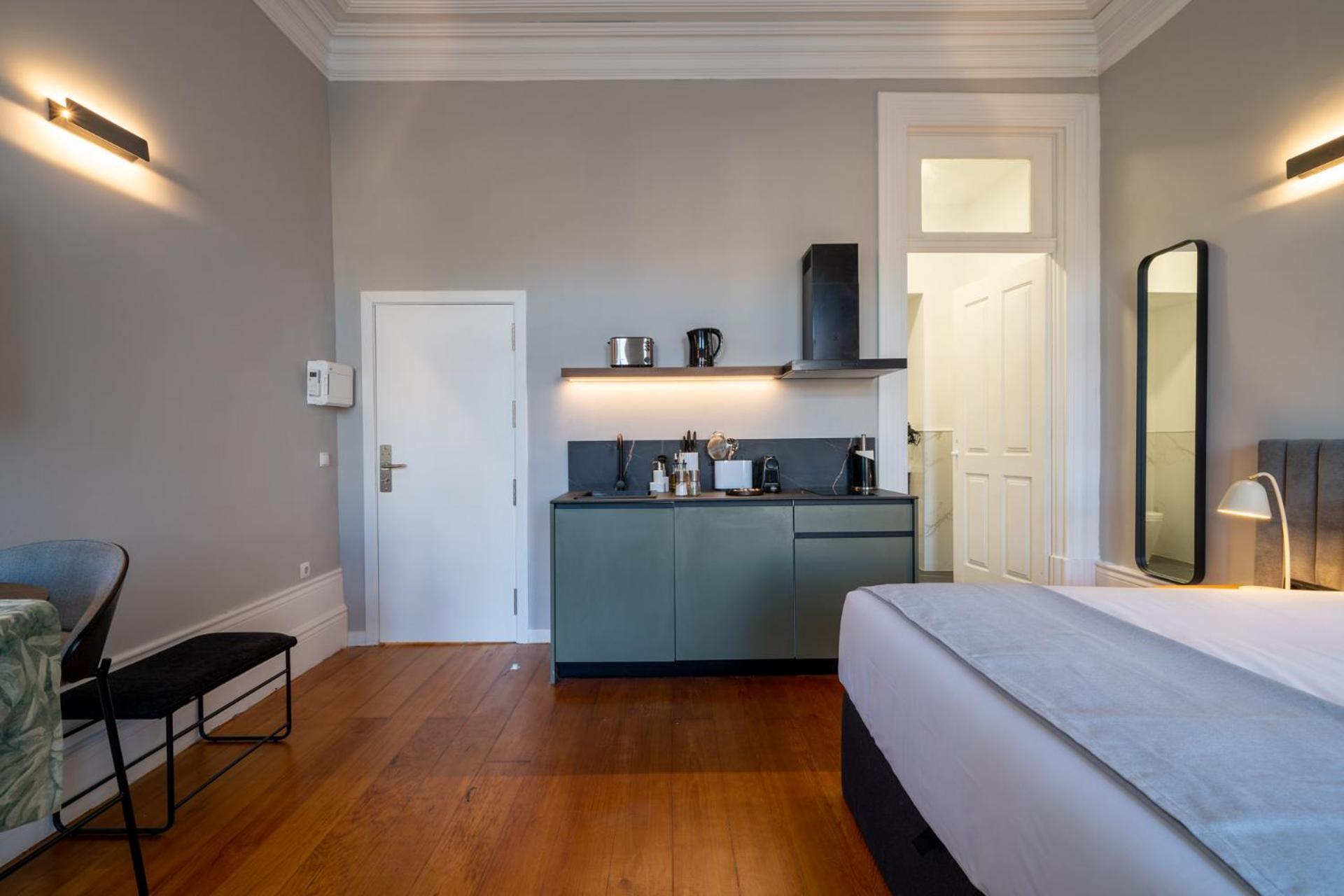 Limehome Porto Rua De Dom Manuel II Екстер'єр фото