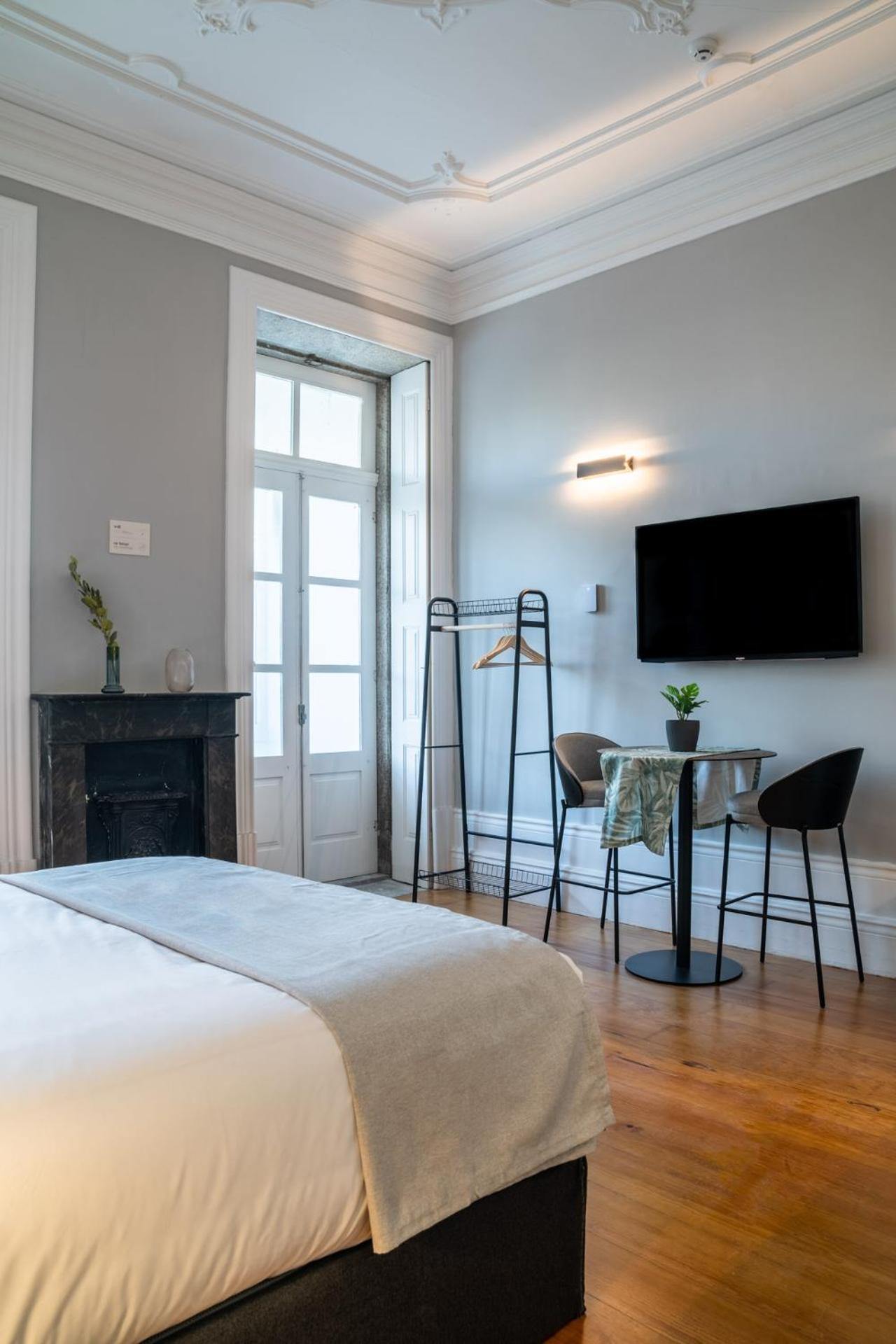 Limehome Porto Rua De Dom Manuel II Екстер'єр фото