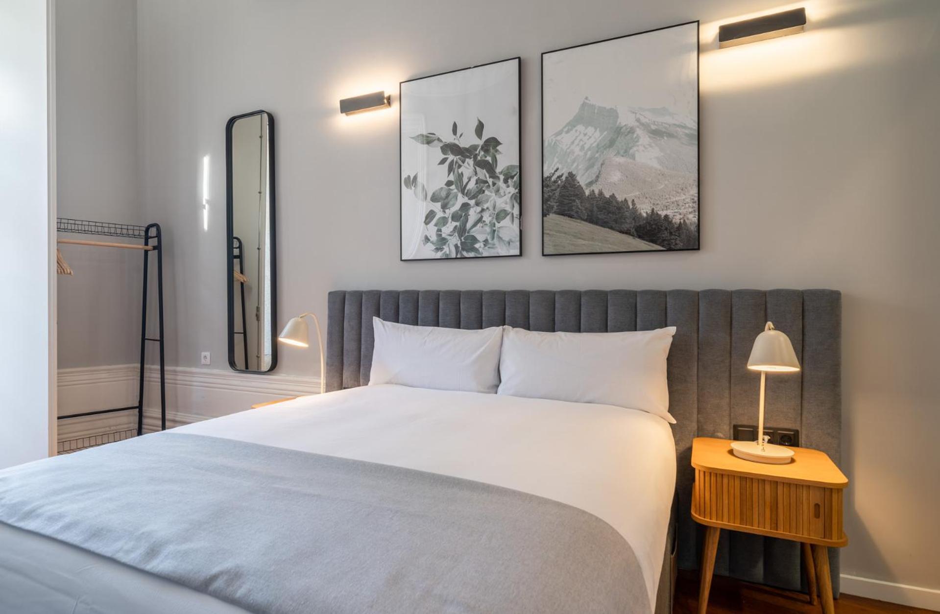 Limehome Porto Rua De Dom Manuel II Екстер'єр фото