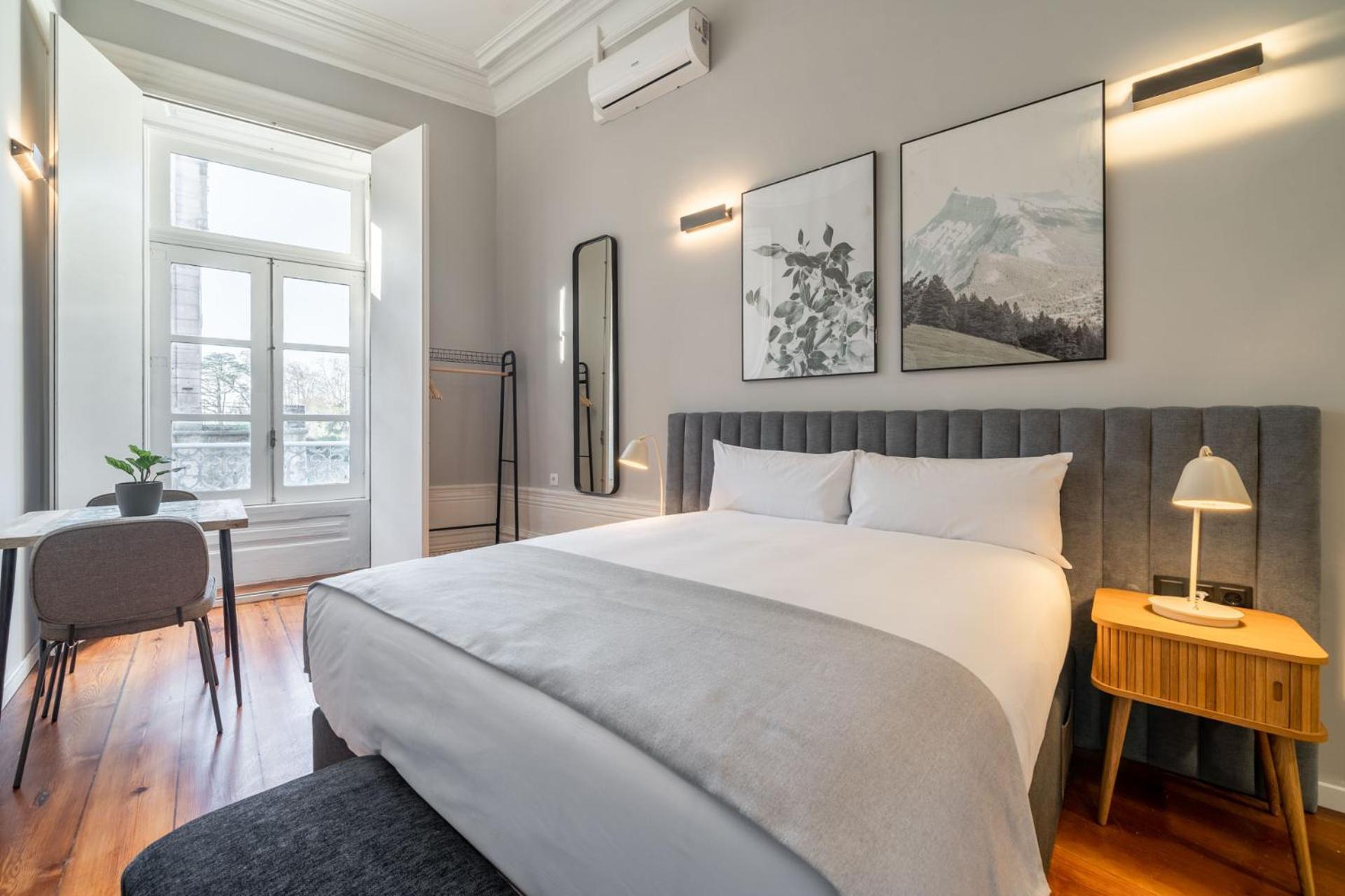 Limehome Porto Rua De Dom Manuel II Екстер'єр фото