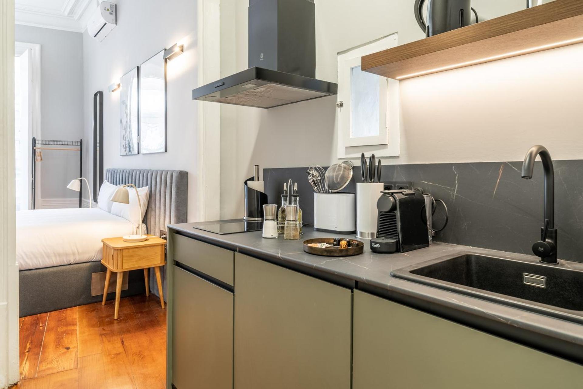 Limehome Porto Rua De Dom Manuel II Екстер'єр фото