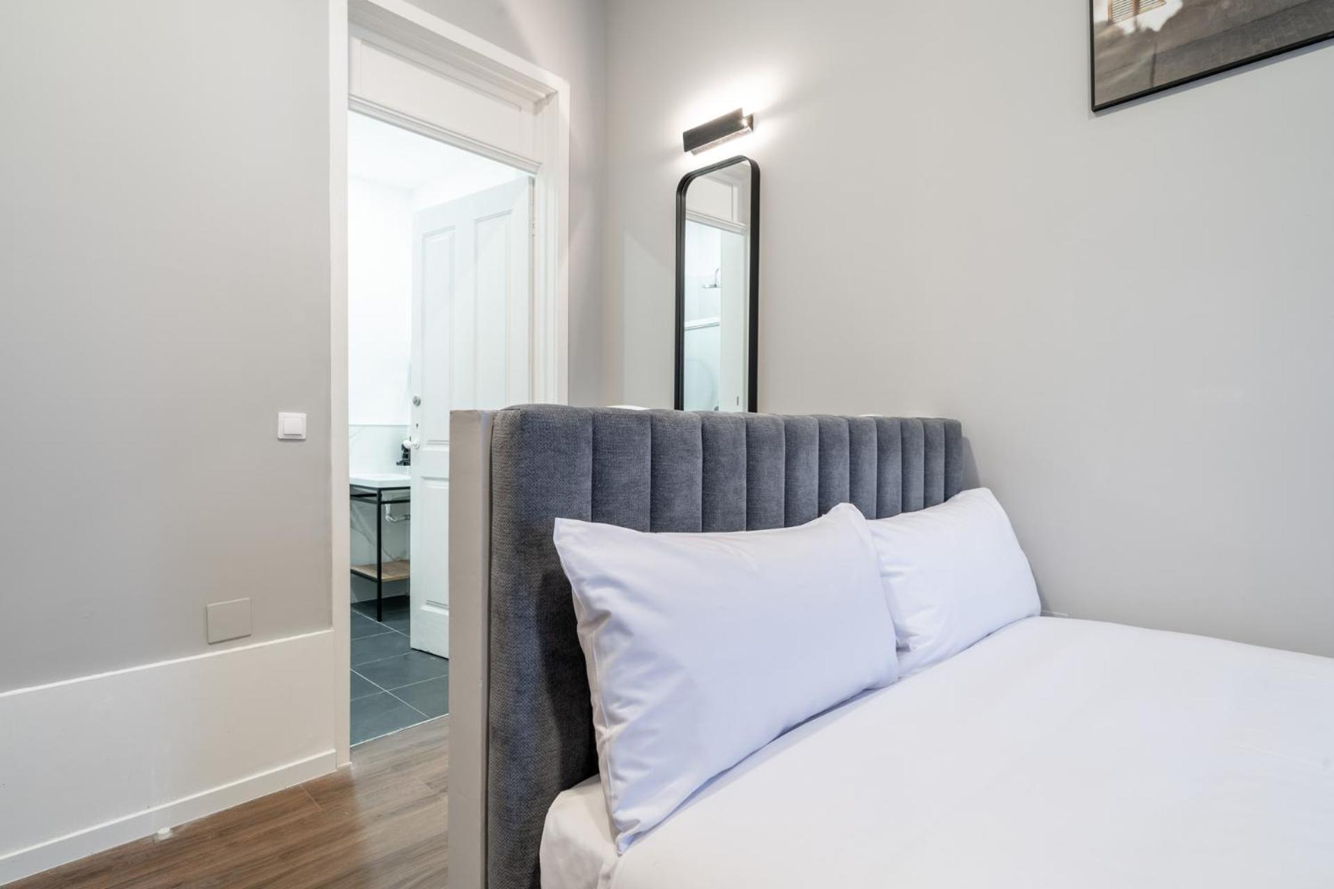 Limehome Porto Rua De Dom Manuel II Номер фото