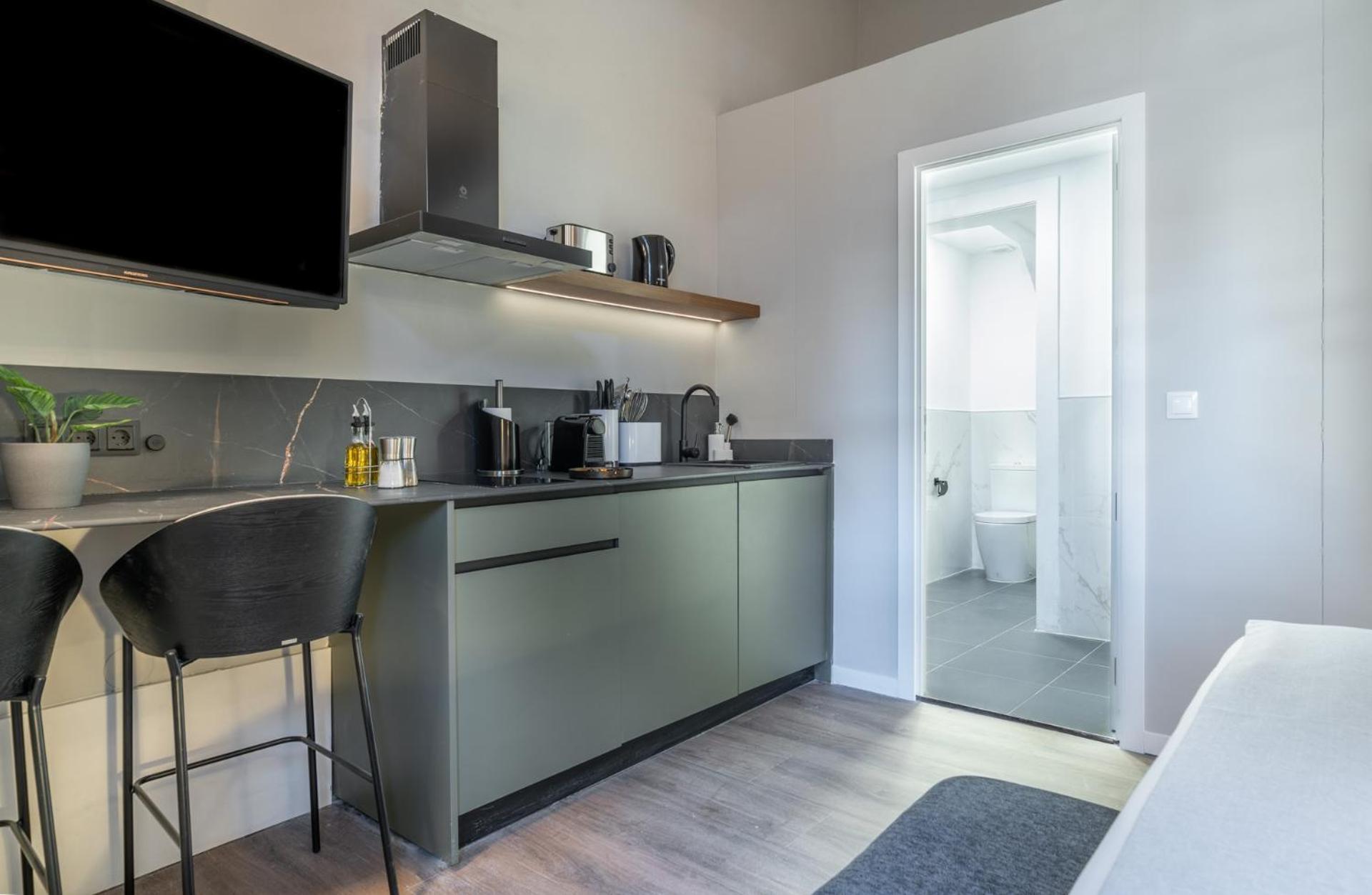 Limehome Porto Rua De Dom Manuel II Екстер'єр фото